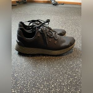 Nobull ripstop runner black ivy size 7 men’s 8.5 women’s. ECU